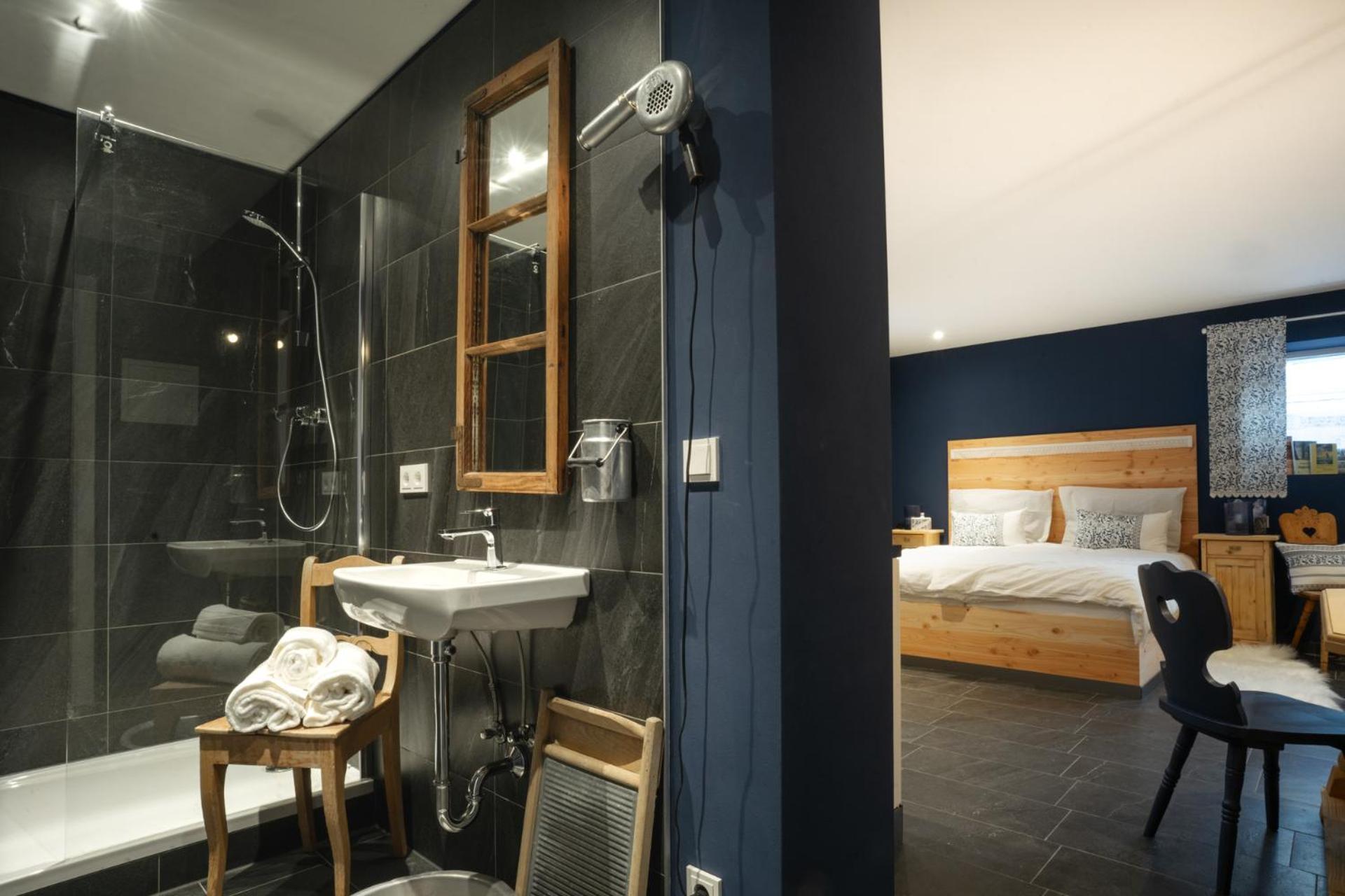 August Traeumt - Das Tiroler Apartment Im Blauen Матрей ам Бренер Екстериор снимка